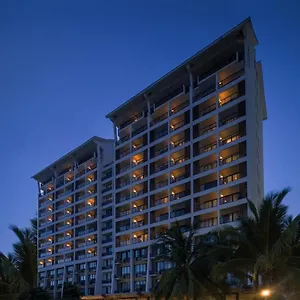Ramada Plaza By Wyndham Bay ***** Sanya